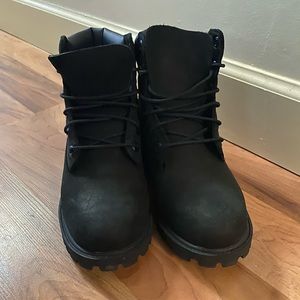 Black Timberland Boots